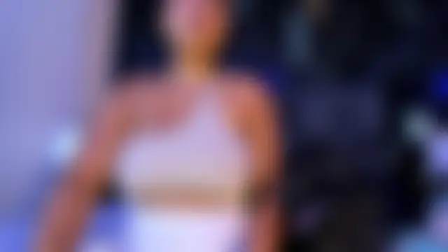 Živý XXX chat BustyGlow