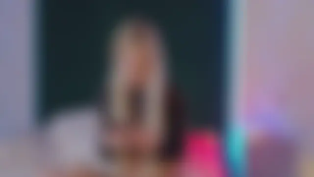 KiraProspern Webbikameraesitys