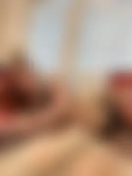 Pertunjukan Kamera Web Stellar_Hush