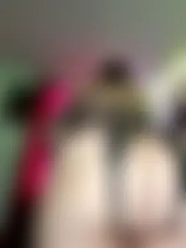 Moon_Cake333's Live Webcam Show