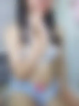 Viviann08 Pertunjukan Webcam