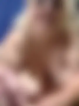 DavisDesires: διαδικτυακό σόου στην κάμερα