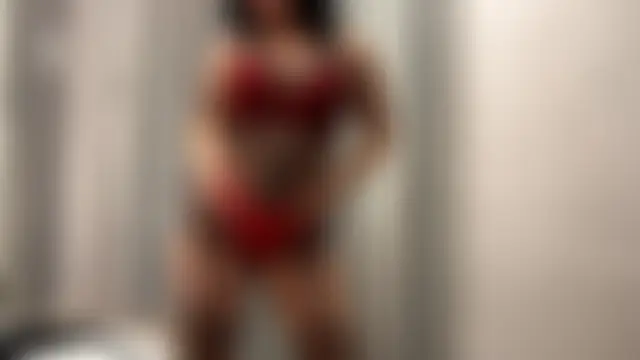 Pertunjukan Kamera Web ArianaGoddess