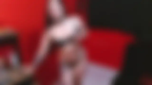 Emily_Slave28 – Kamerová šou