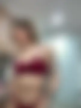 Yaii_'s Live XXX Chat