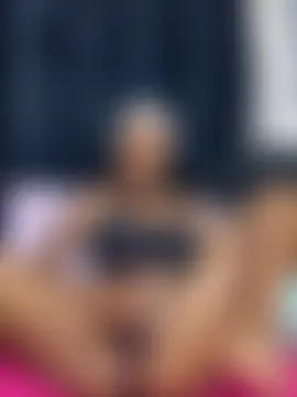 Littlebunny33 Show Webcam