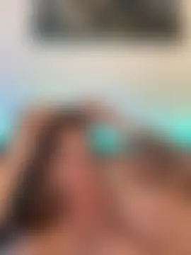 IsabellaEtthan: διαδικτυακό σόου στην κάμερα