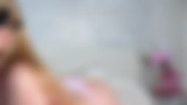 SunnivaCovil Chat XXX live