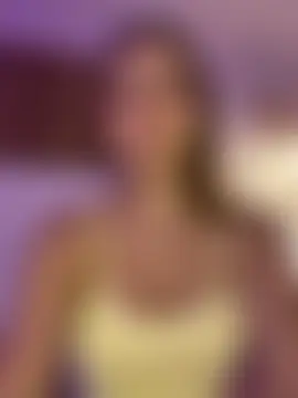 Pertunjukan Kamera Web KarlaLuar_