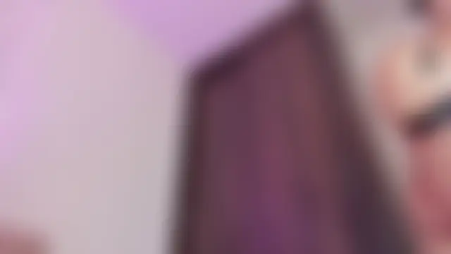 athenaking's Live Chat Room