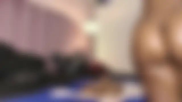 HallyBans' Webcam Show