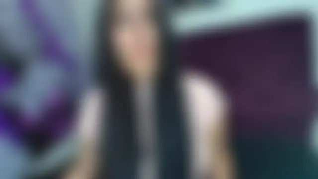 Tania_mature Show in webcam