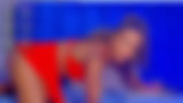 kiaratentation Adlı Modelin Web Kamerası Şovu