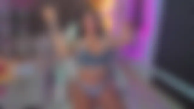 Pertunjukan Kamera Web Sarah_Stone_