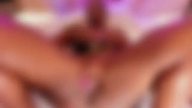 Athenea_Mills ওয়েবক্যাম শো