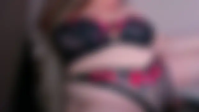 ZinaCorleone's Live Sex Cam Show