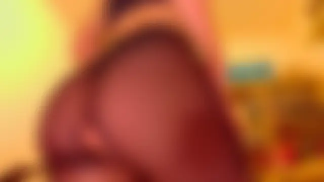 purpleariellx Adlı Modelin Canlı XXX Sohbeti