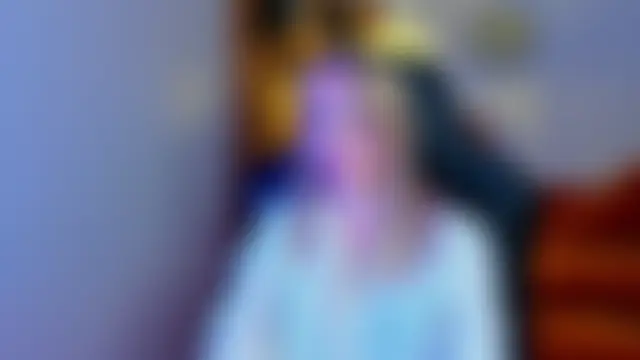 Živý XXX chat ElaraVoltage