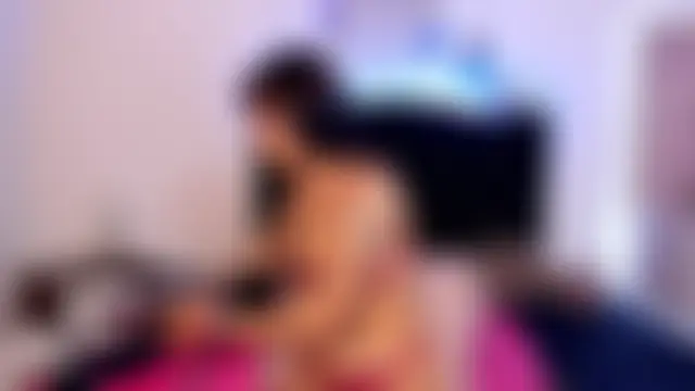 Show modela lizz_cherry_ na web-kameri