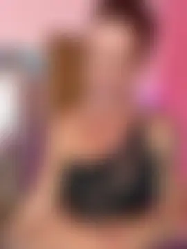 Pokazy przed kamerką – mommyselenafit_