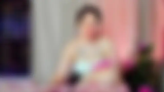 LilllyMoon 即時 XXX 聊天