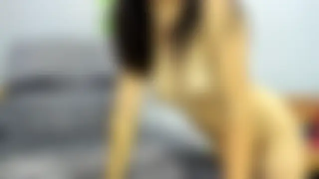 loveley_jenny Show in webcam