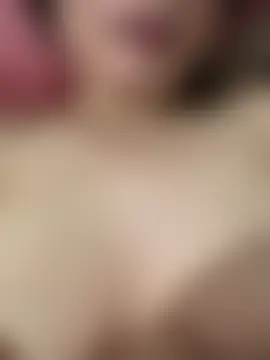 FrozenArbic: διαδικτυακό σόου στην κάμερα