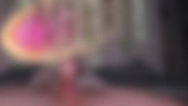 chriss_alise: διαδικτυακό σόου στην κάμερα