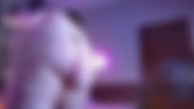 Show modela RubyValen na web-kameri