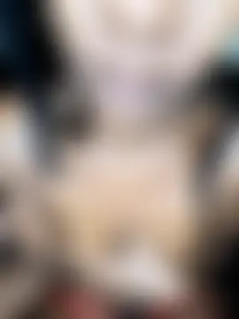 chocolatehotwife's Live Chat Room