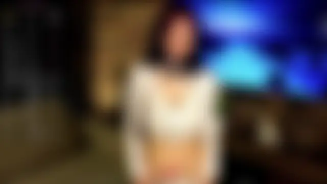 Pertunjukan Kamera Web RenVeyra