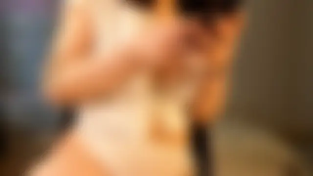 Pertunjukan Kamera Web aaariel_