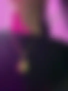 Pokazy przed kamerką – Alahia_pink_