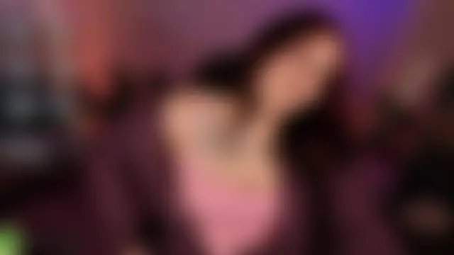 Mia_R0ss লাইভ XXX চ্যাট