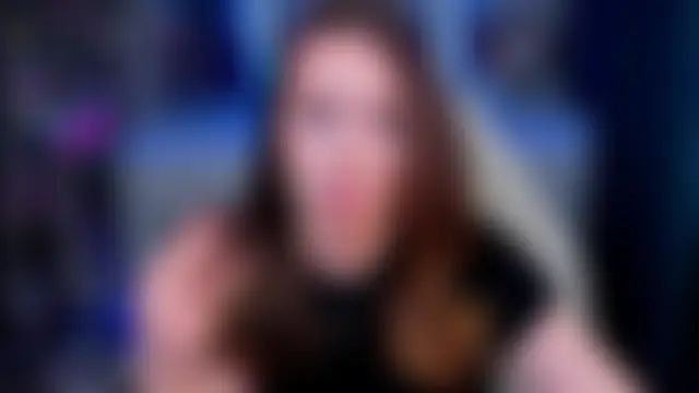 Evia_r0se Adlı Modelin Canlı XXX Sohbeti