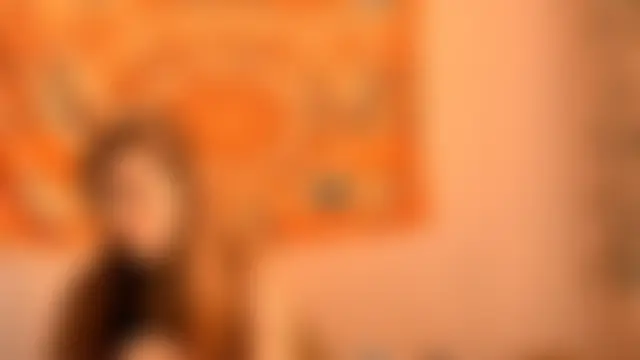 AliceCUNTach Adlı Modelin Canlı XXX Sohbeti