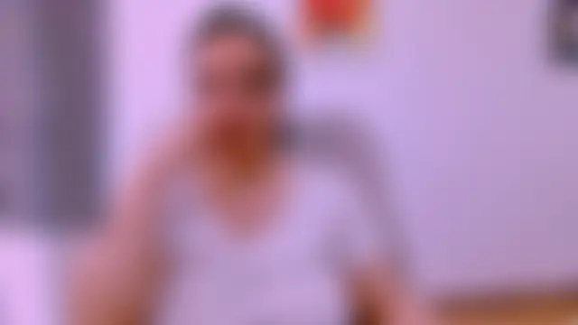 Minnie_Ella's Live Chat Room