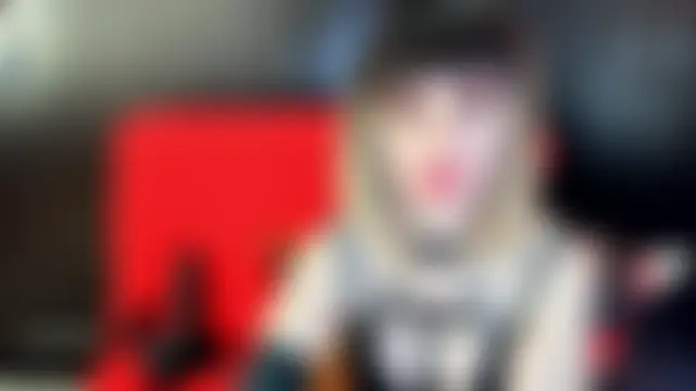 DaisyMun Pertunjukan Webcam