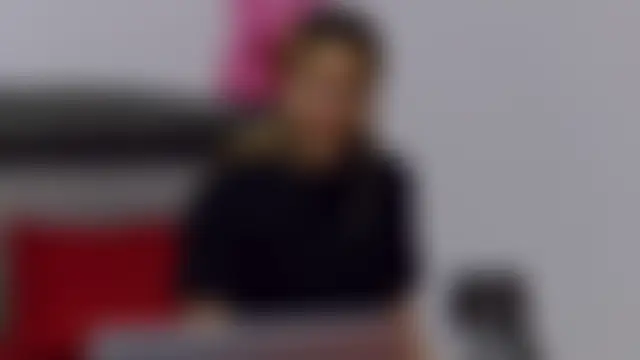 NicolePlay Live XXX-chat