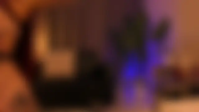 torri_kitten Pertunjukan Webcam