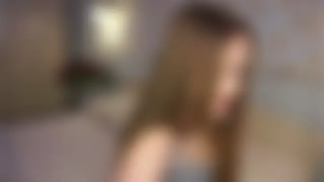 Pertunjukan Kamera Web QuennaCoote