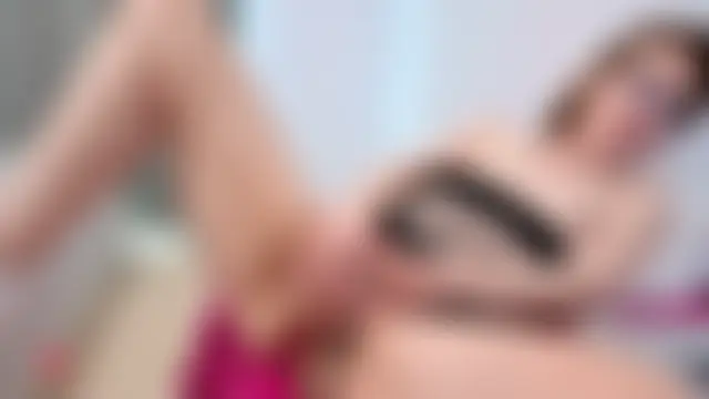 โชว์เว็บแคมของ Juicy-Wet-Pussy