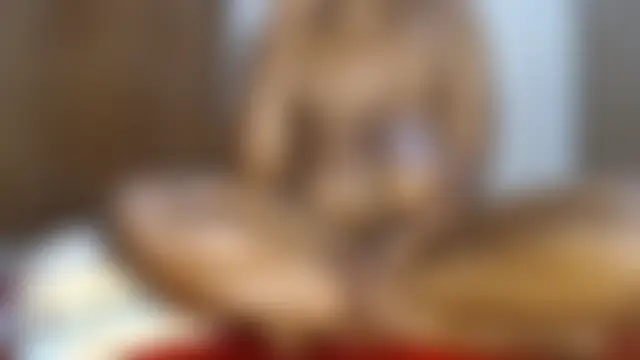 lolaslatary1: διαδικτυακό σόου στην κάμερα