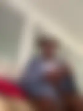 Pertunjukan Kamera Web LillShayy