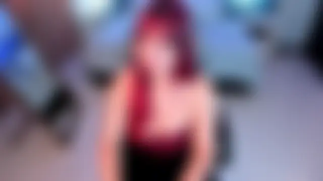 Blair_red_ Show in webcam