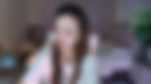 Show modela MMMxiXi6 na web-kameri