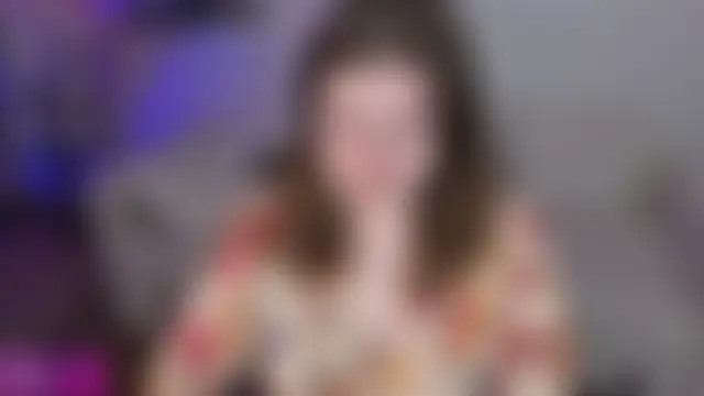 Nancy_Sun_ élő XXX-chatje