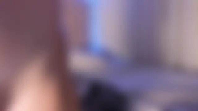 Pertunjukan Kamera Web Maddyluxe