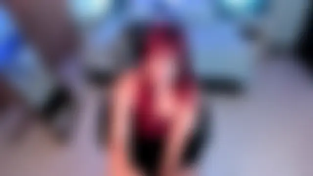 Blair_red_ Show in webcam