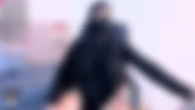 zully_arab 网络视讯表演